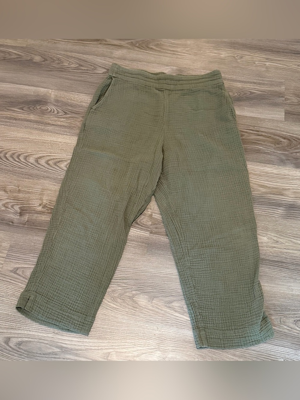 Soft Surroundings Beach Bound Pull On Gauze Crop Pants Green Women’s sz Medium